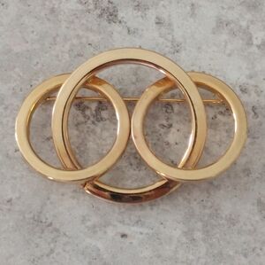 Vintage Interlocking Circles Brooch